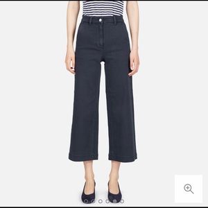 Everlane Wide Leg Crop Pants! Navy!